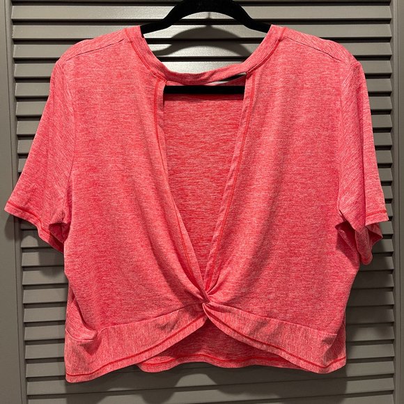 Fabletics Dry-Flex Twist Back Short-Sleeve Tee, Size L - Picture 1 of 3